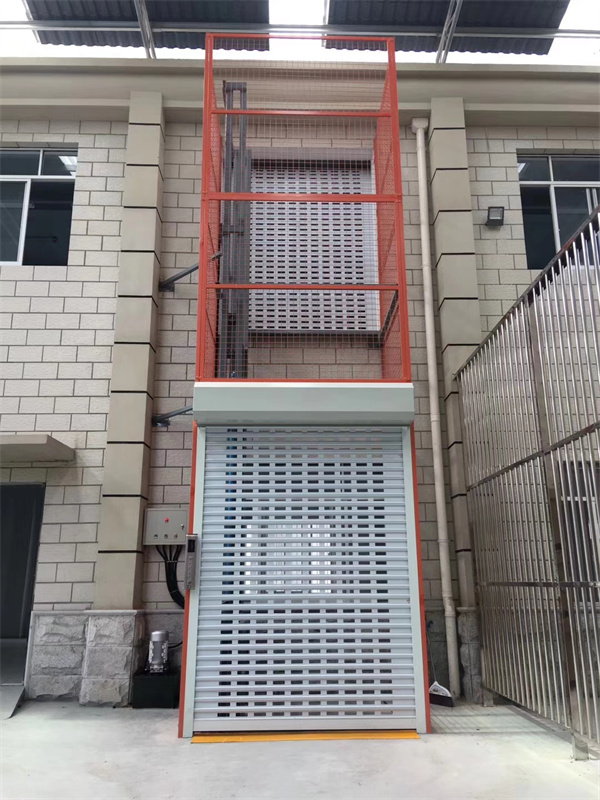 升降貨梯