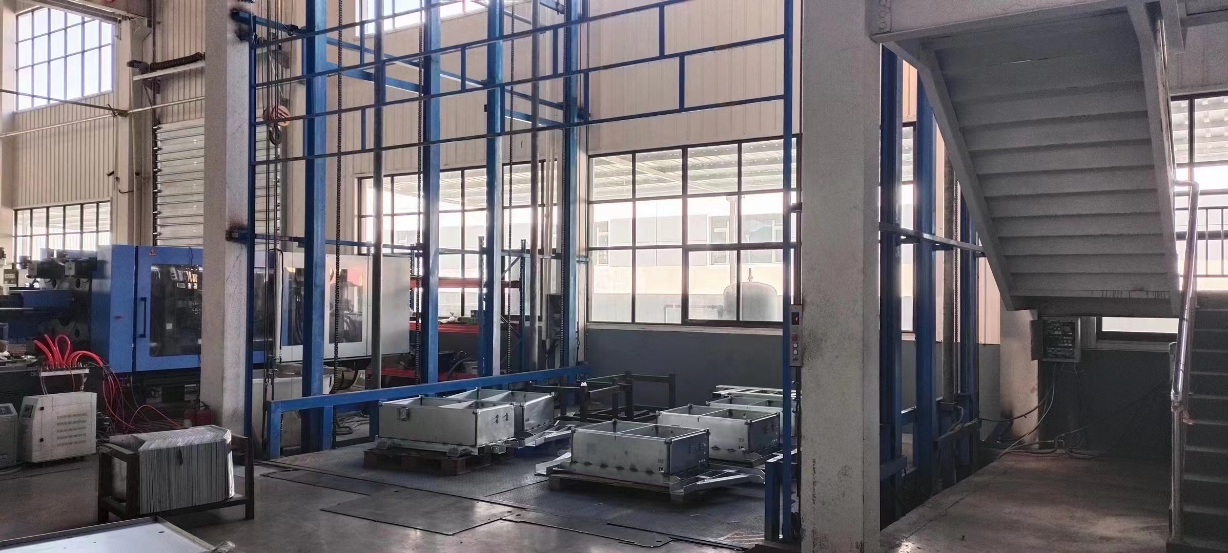 大噸位升降貨梯